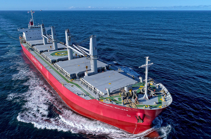 Marine engineering ship